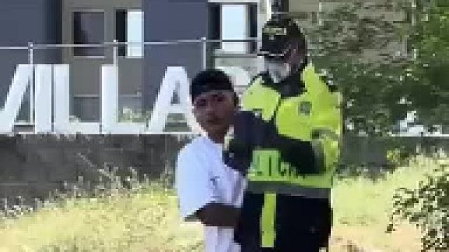 估计一顿打跑不了了