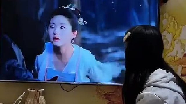 还是充的太少了，多充亿点导演就让她复活了