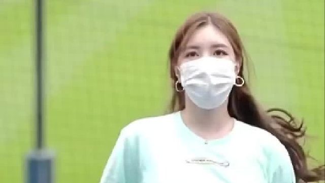 韩国足球宝贝现场助阵卡塔尔世界杯