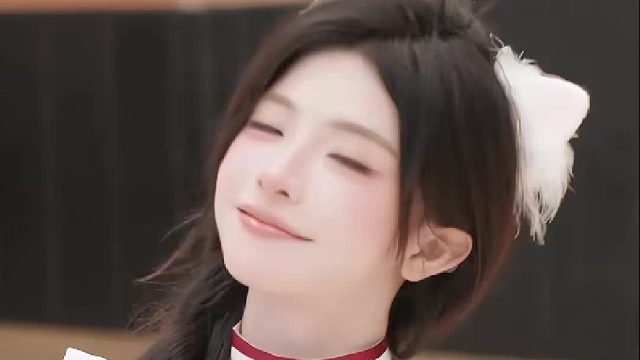 喜不喜欢甜妹？我刚吃了甜品