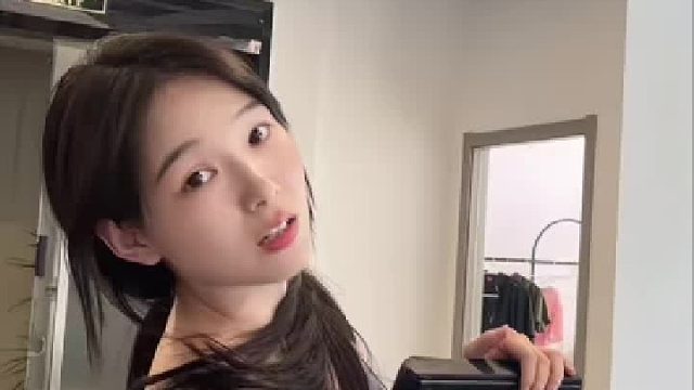 以拍照的名义去健身房，然后卷死同龄人