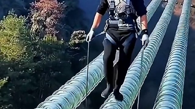 恐高到不怕，怕的是突然来电。