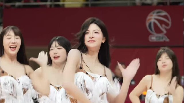 笑容是武器，活力是底气