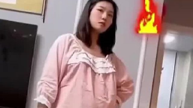 东北大汉娶南方娇妻，网友调侃：这锅砸懵了！