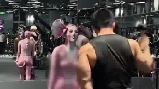 这才是真正的健身房龙级怪人！