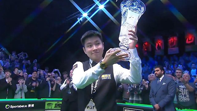 赵心童决赛经典回顾，巅峰对决张安达，夺冠之路精彩对局