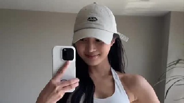 好久没在家里做无氧了
