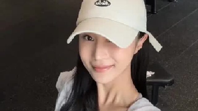 我的腰好不好看，你说了算