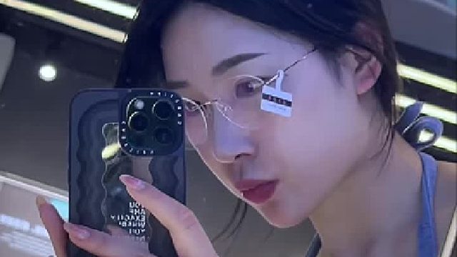 脸会看腻 但身材不会