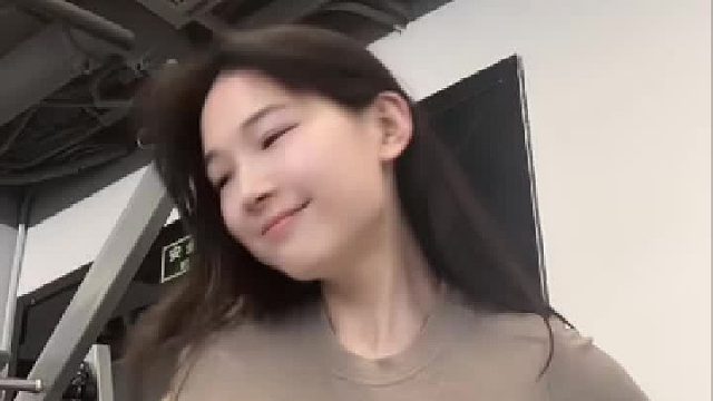 偶尔会emo 但积极向上才是我的主旋律