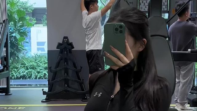 训练要保持热烈和坚定