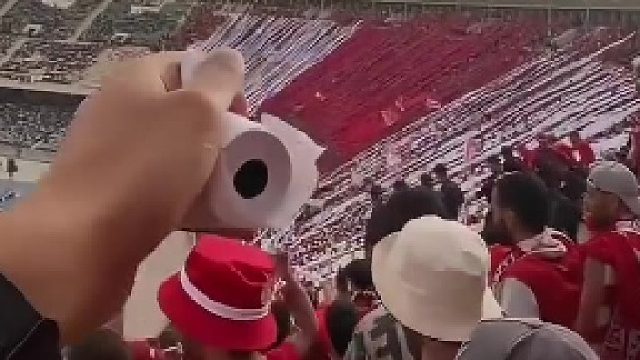 清洁工：今天能下班吗