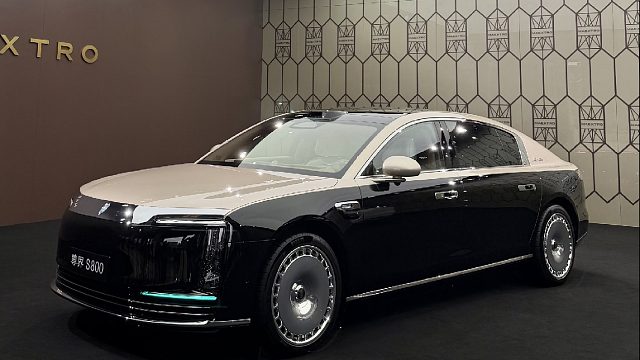 鸿蒙智行技术焕新，比亚迪技术颠覆？有点意思～