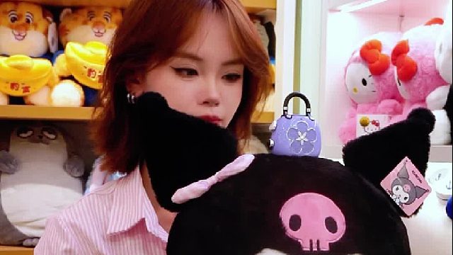 闺蜜送的卡通小音响太可爱了