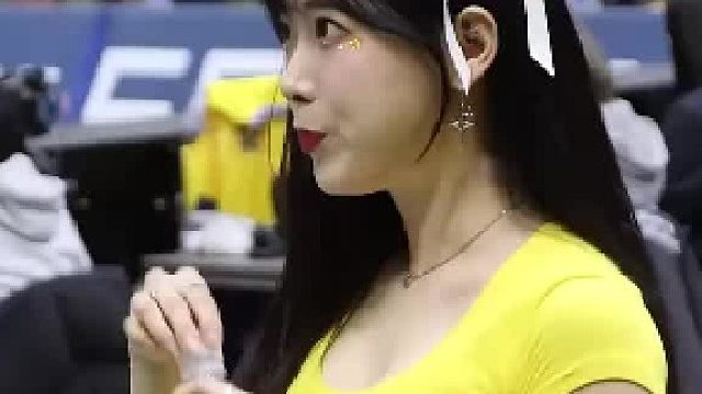 韩国拉拉队长金汉娜魅力四射