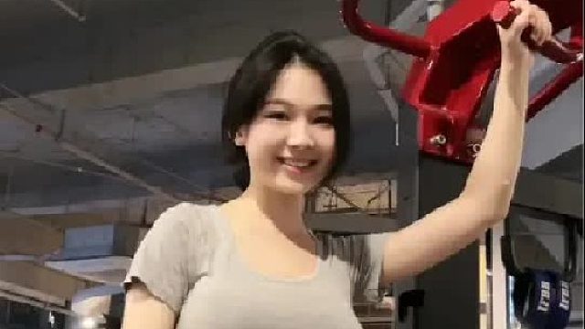 别试探，姐姐没那么好撩