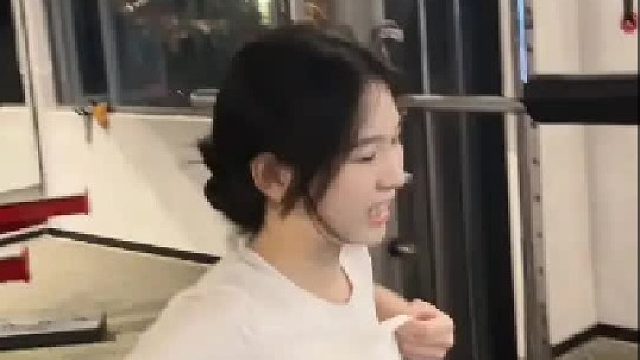 想不想和姐姐一起，越练越温柔