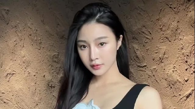 能跟上我的节奏，再靠近我