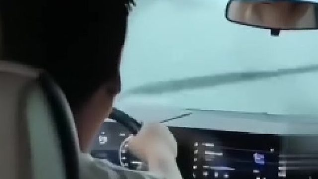 整条高速最靓的仔