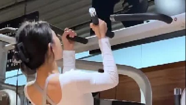 冬训吃点苦开春猛如虎