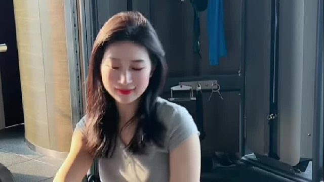 可惜我只是一枚铁憨憨