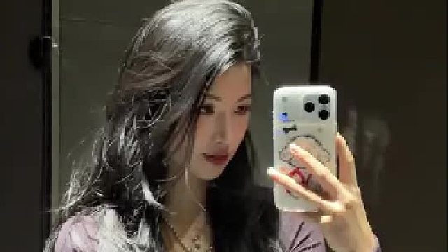 本是鲜亮的人 就该本是鲜亮的人生