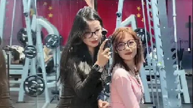 别试探，姐姐没那么好撩