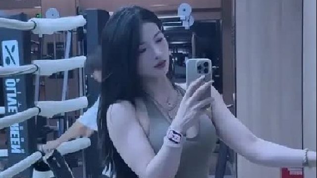 感情有什么好讲的 中国黄金知道吗 买两斤给我