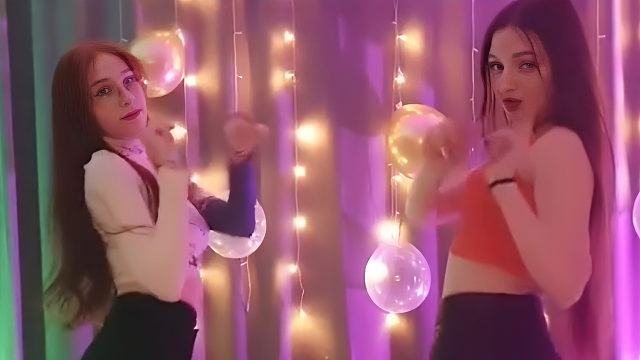 俄罗斯姑娘才艺表演24.01.13_双人舞