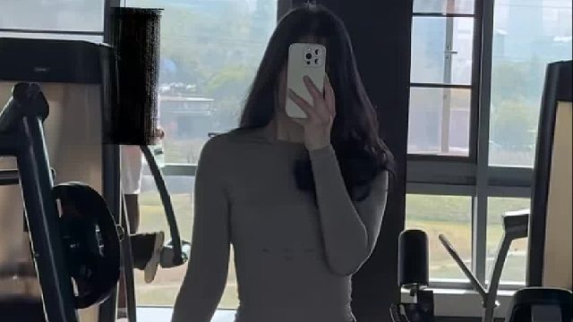 毫无疑问 我将活成理想型