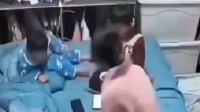 哥从来不管他们，所以才有了弟