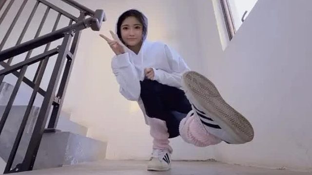 帽子一戴 谁也不爱