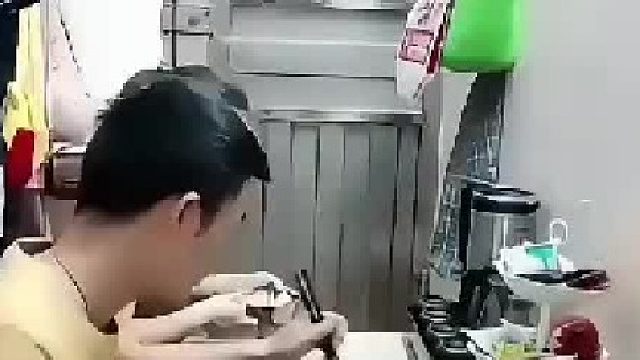 这一看就是被蹭多了