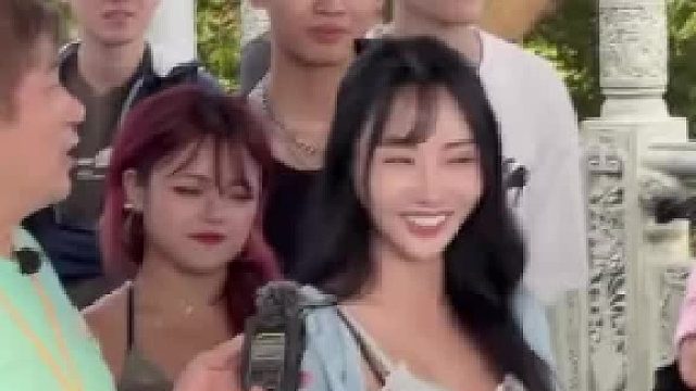 台湾啦啦队小珍奶太顶了