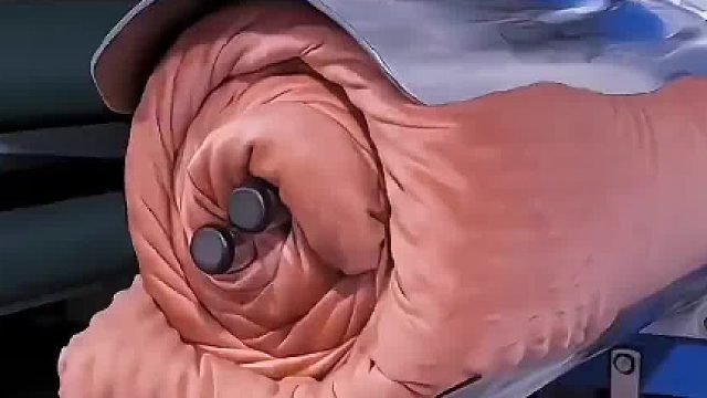 反正叫快递小哥取件，他自己想办法