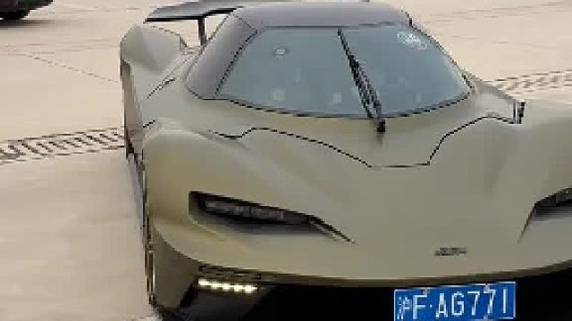 奥地利的疯子造的车就是不一样！