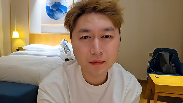 酷哥谈早期交友不慎，骗子手法太高明，车子和钱都没了