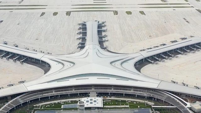 青岛一定要去看看！#航拍摄影 #出暖花开#旅游#看海#航拍摄影