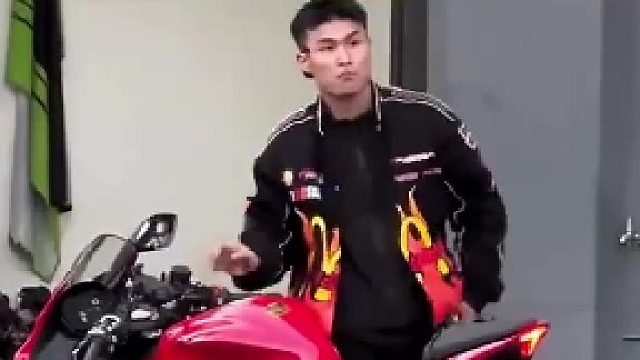 男骑演示丝滑掉头，没想到付出这么大代价，这个视频成本1k！