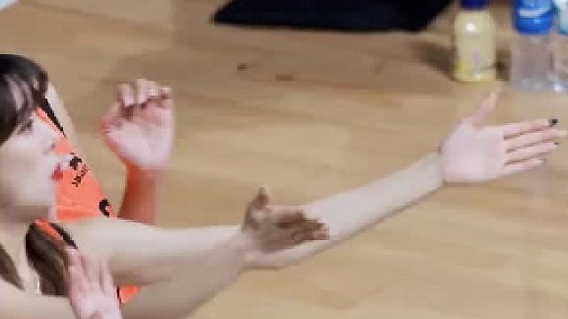 为什么前排都是女的