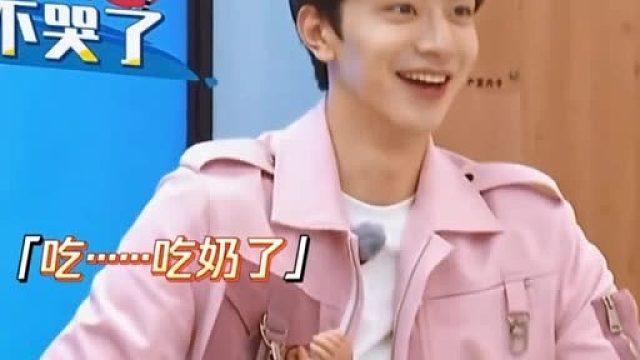 林一体验母乳喂养这段看一次笑一次