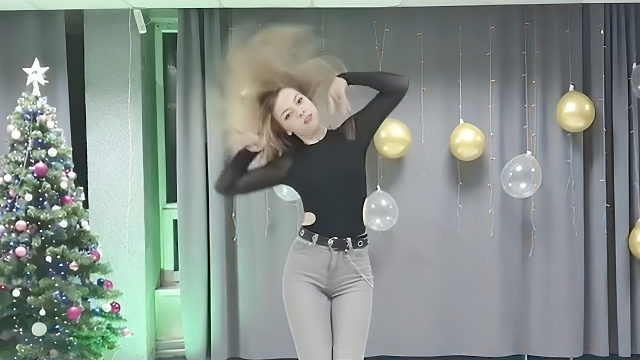 俄罗斯姑娘才艺表演24.01.15_烤肉(维多利亚)05