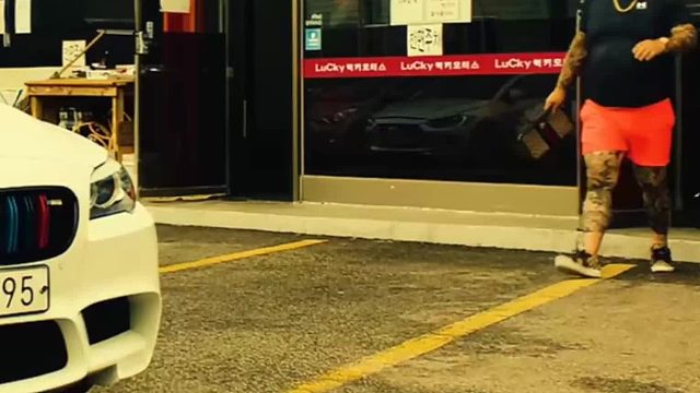 强制关机，强制开机[奸笑]