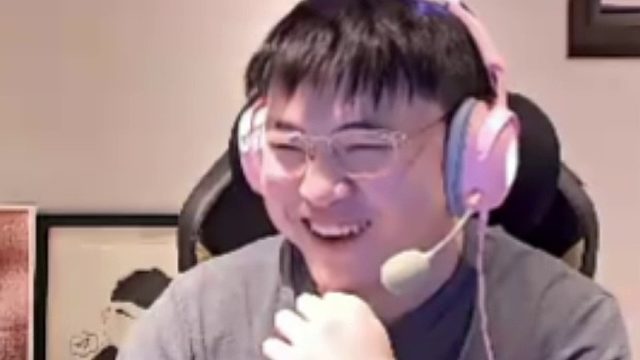 【Uzi】乌兹：最近看我直播人数变多，直播很卡！打LOL疯狂跳Ping，青蛙给我好好调一下！