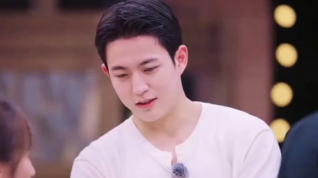 黄嘉玮。妹妹想我了吗~