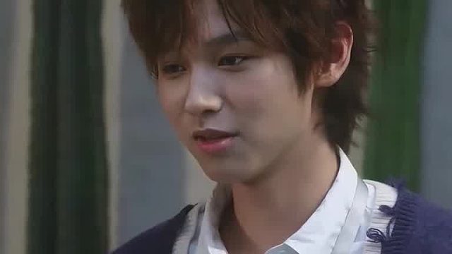 当章若楠言行不一