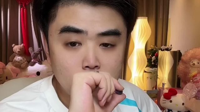 今年是最有希望的一年！朱开：我承认GEN独一档的强，但是满状态BLG有希望！