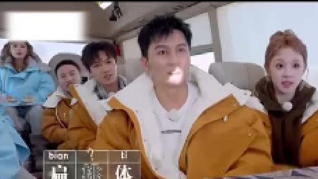 小狗怒音 主什么曲？主题曲！！！哈哈哈雨琦这也太可爱了。