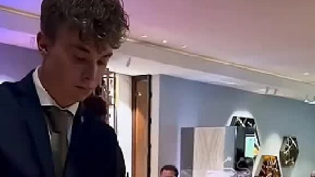 饿他三天就没有这么麻烦了