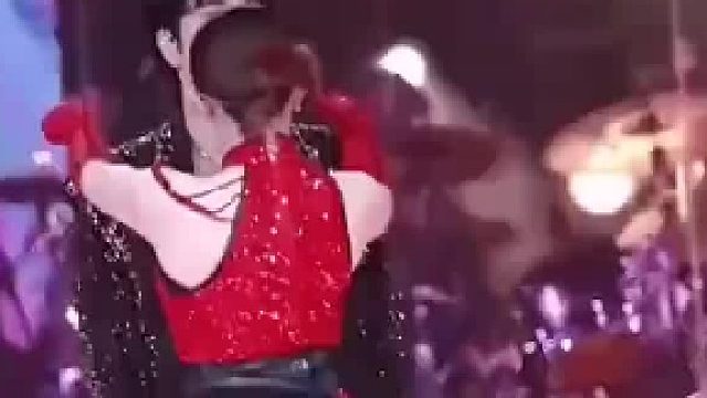 这老妹身材绝对的超级完美[赞]